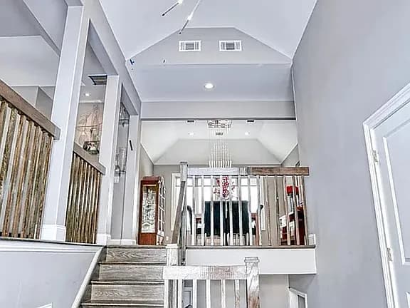 2 Greg Sikorsky Dr — exterior photo