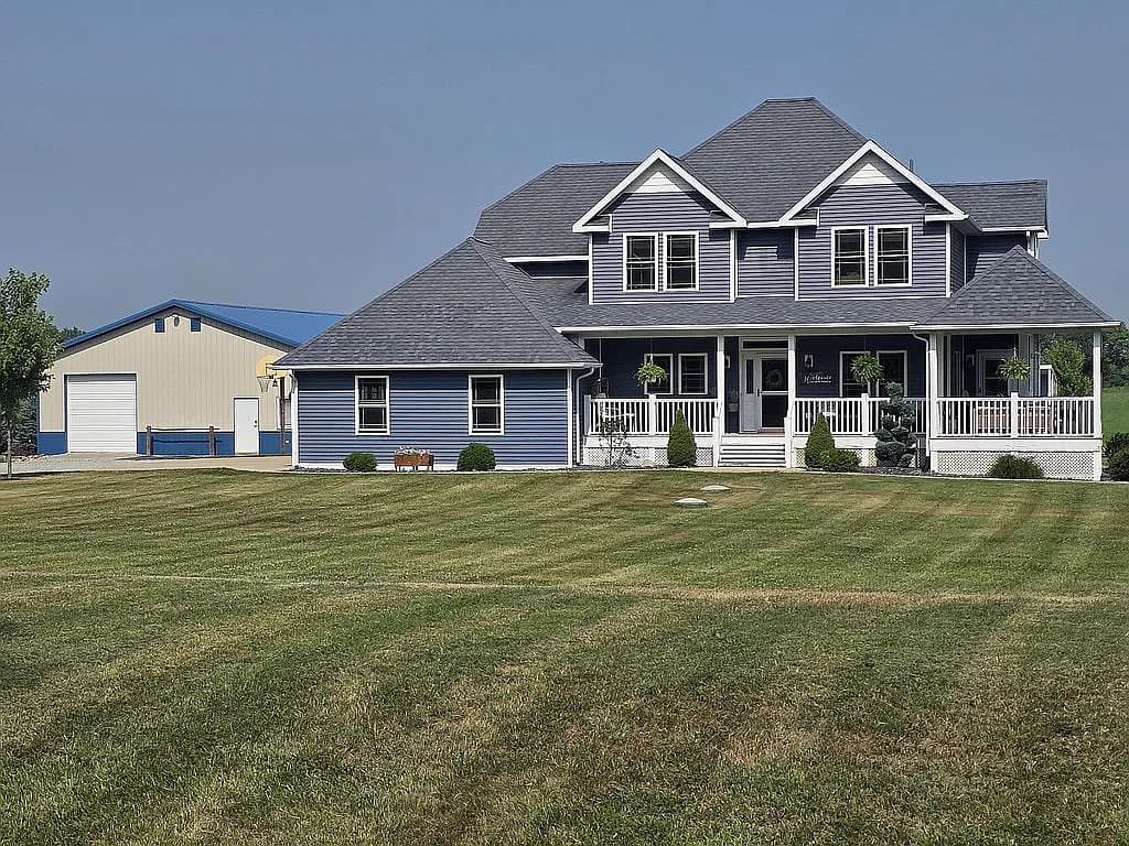 69032 County Road 25 — exterior photo