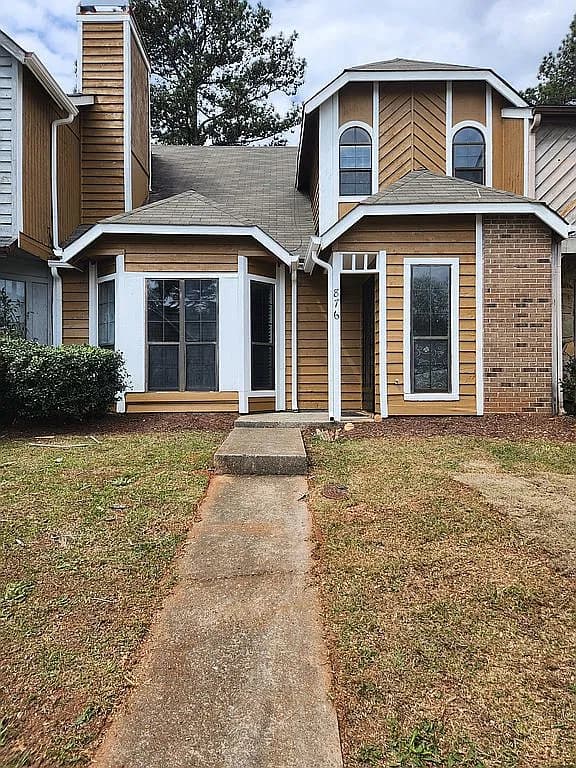 876 Heritage Oaks Dr — exterior photo