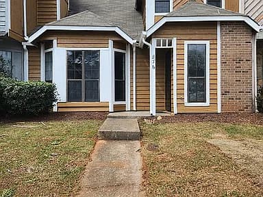 876 Heritage Oaks Dr — exterior photo