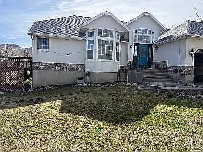 7221 W Rose Canyon Rd — exterior photo