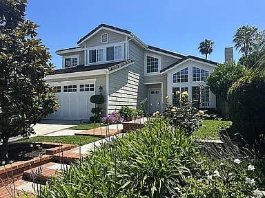 22 Serenity Ln — exterior photo