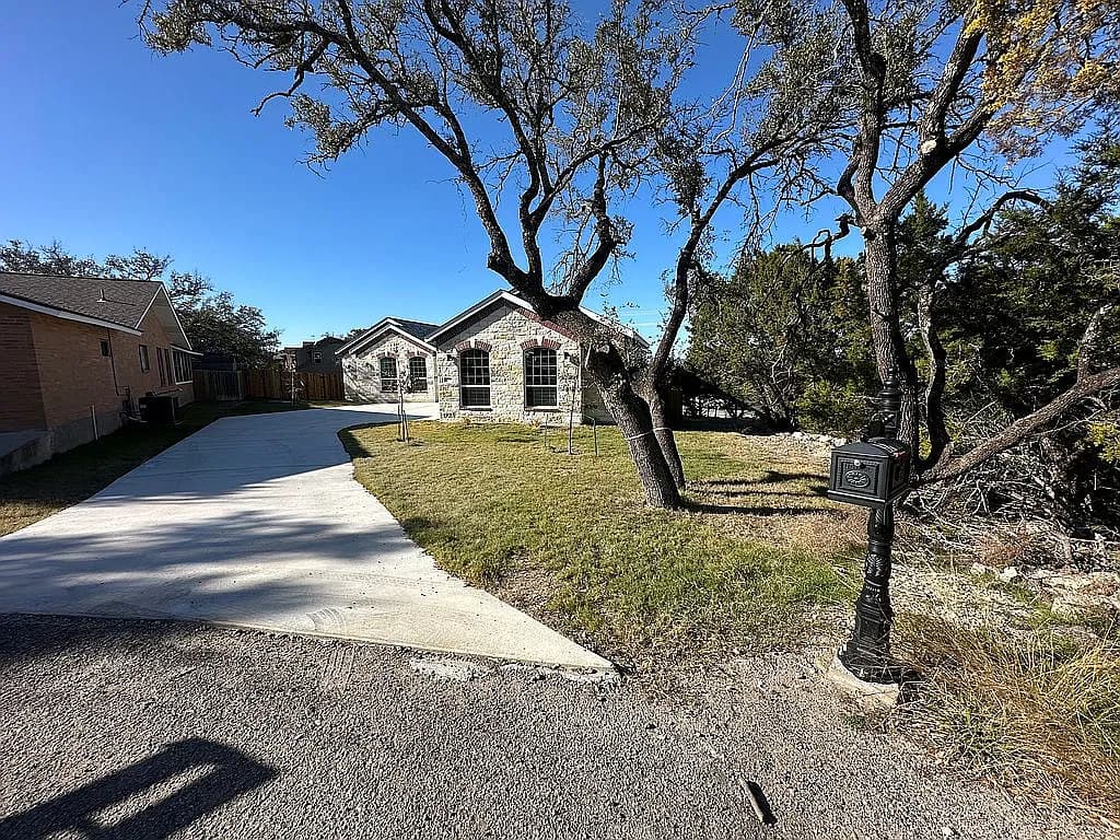3706 Austin Cv — exterior photo