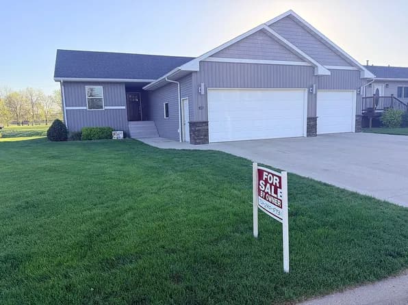 107 Kittelson Dr — exterior photo