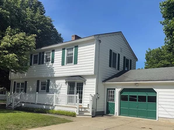 269 Lafountain St — exterior photo
