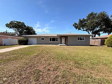 1516 Lemon St — exterior photo