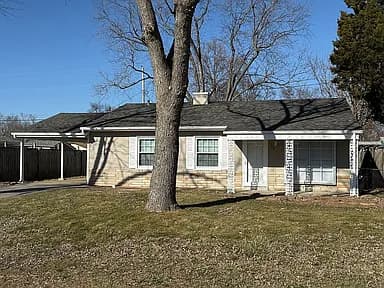 26 Jamaica Dr — exterior photo