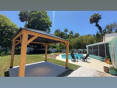 735 Biro Dr — exterior photo
