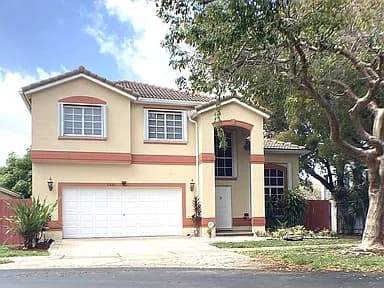 5444 NW 111th Ct — exterior photo