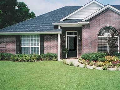 2405 Tyler Ln — exterior photo