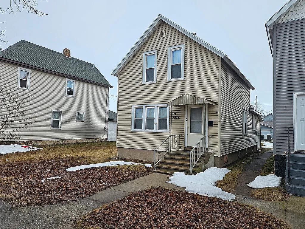 326 N 14th St — exterior photo