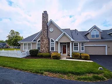 1507 Hulnick Rd — exterior photo