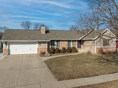 6009 Purple Dr NE — exterior photo