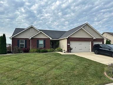 4818 River Rock Ln — exterior photo