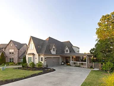 389 N Ainsley Loop — exterior photo