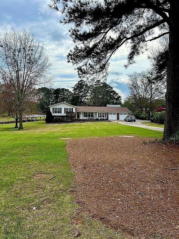 1618 Pine Harbor Rd — exterior photo