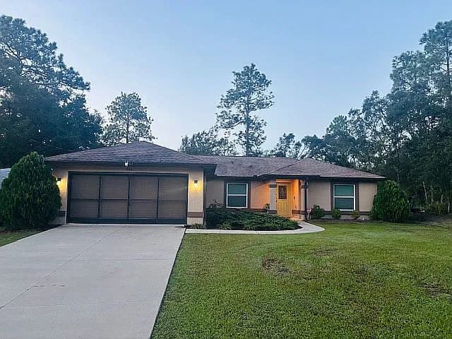 736 W Bancroft Dr — exterior photo