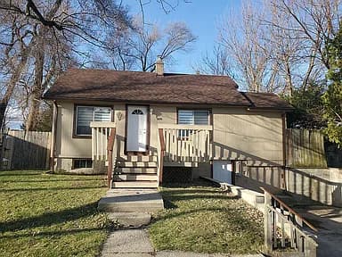 1110 Myrtle Ave — exterior photo