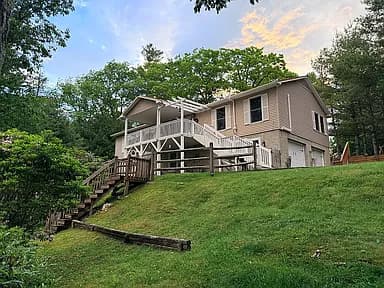 9081 Pittmans Gap Rd — exterior photo