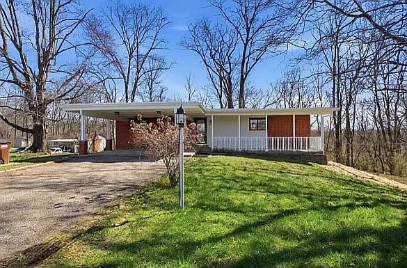 3980 Williamsburg Bantam Rd — exterior photo