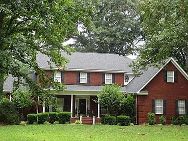 126 Cross Creek Cir — exterior photo