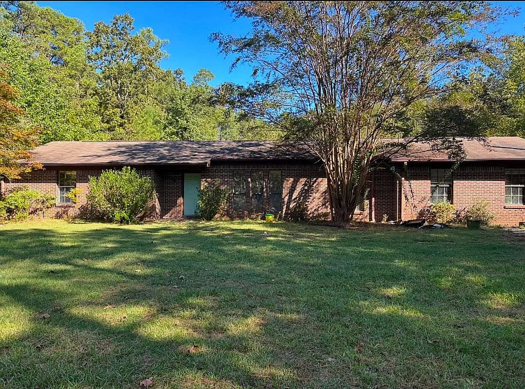 112 Deer Run S — exterior photo