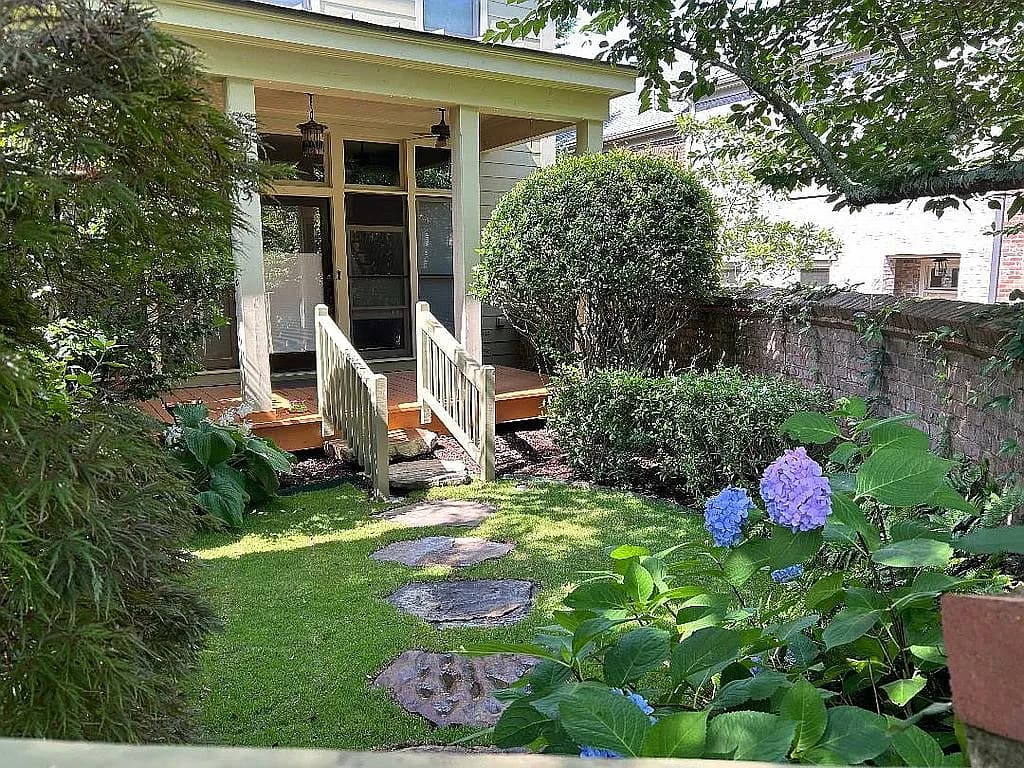 3165 Neal Ct — exterior photo
