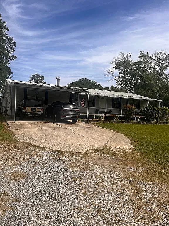 6500 River Rd — exterior photo