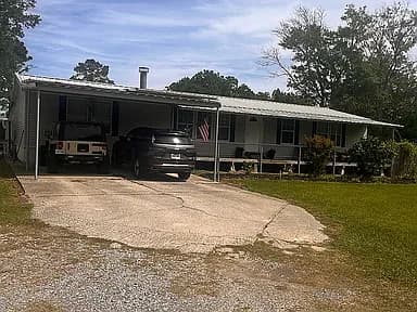 6500 River Rd — exterior photo