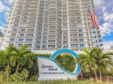 2 Oceans West Blvd APT 905 — exterior photo