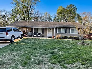 226 Hillside Dr — exterior photo