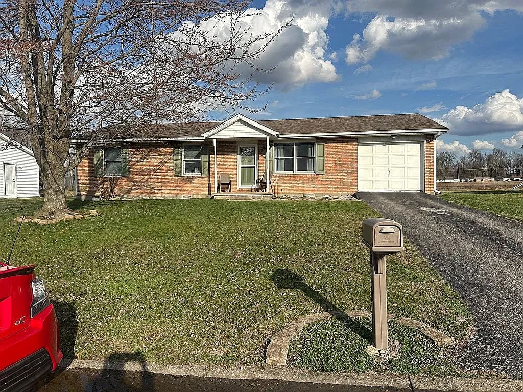 3390 N Quail Dr — exterior photo