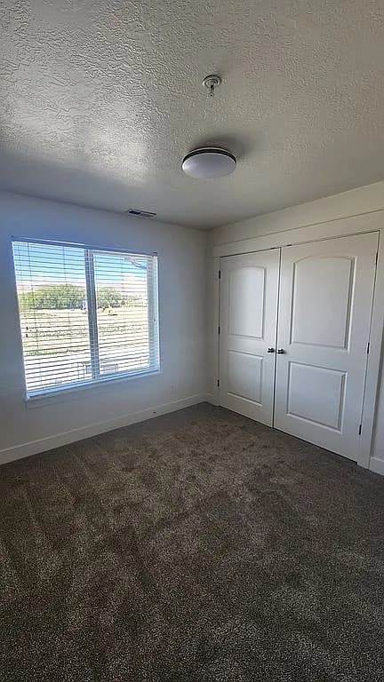 1045 S 1700 W APT 133 — exterior photo