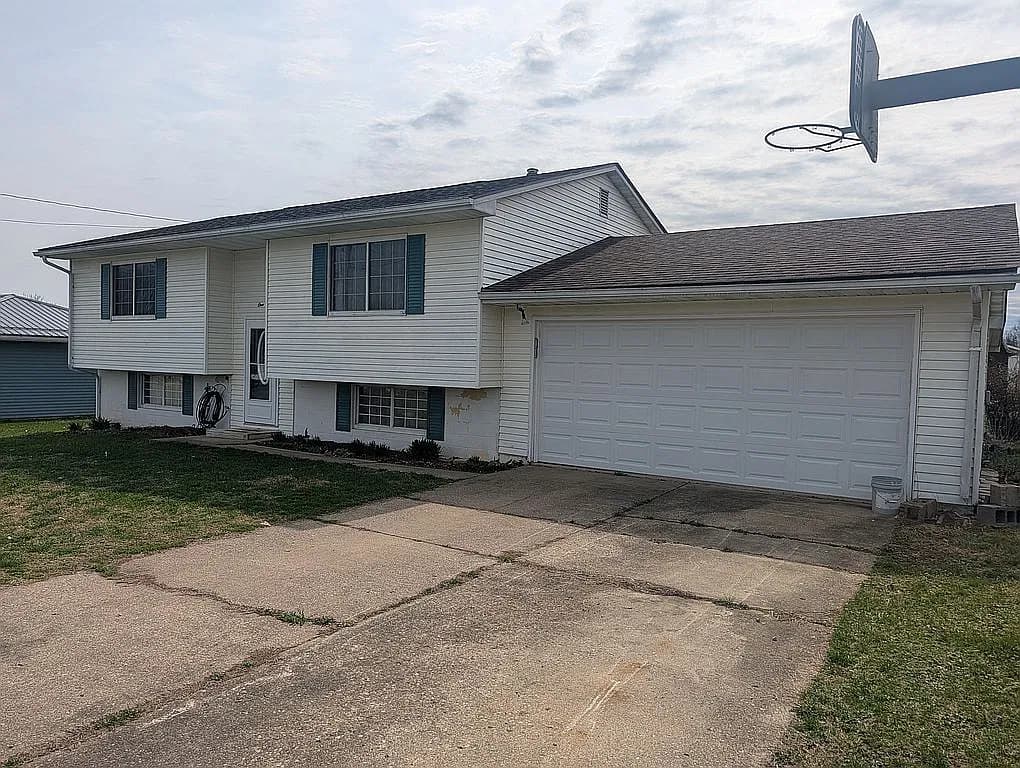 115 Devol Dr — exterior photo