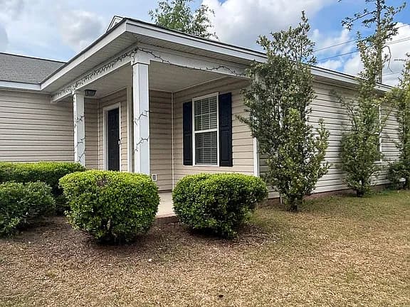 604 Castle Ridge Dr — exterior photo