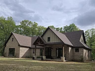 15 County Road 7002 — exterior photo