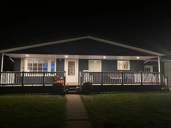 529 4th St SE — exterior photo