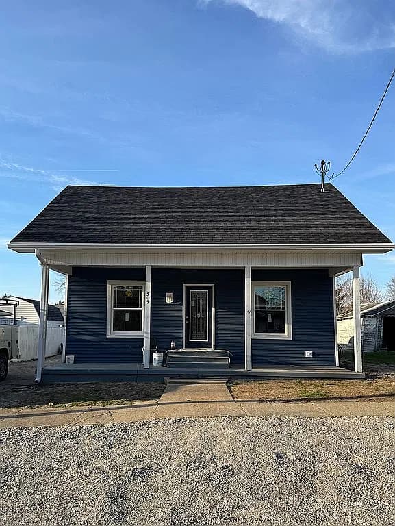 309 Milton St — exterior photo