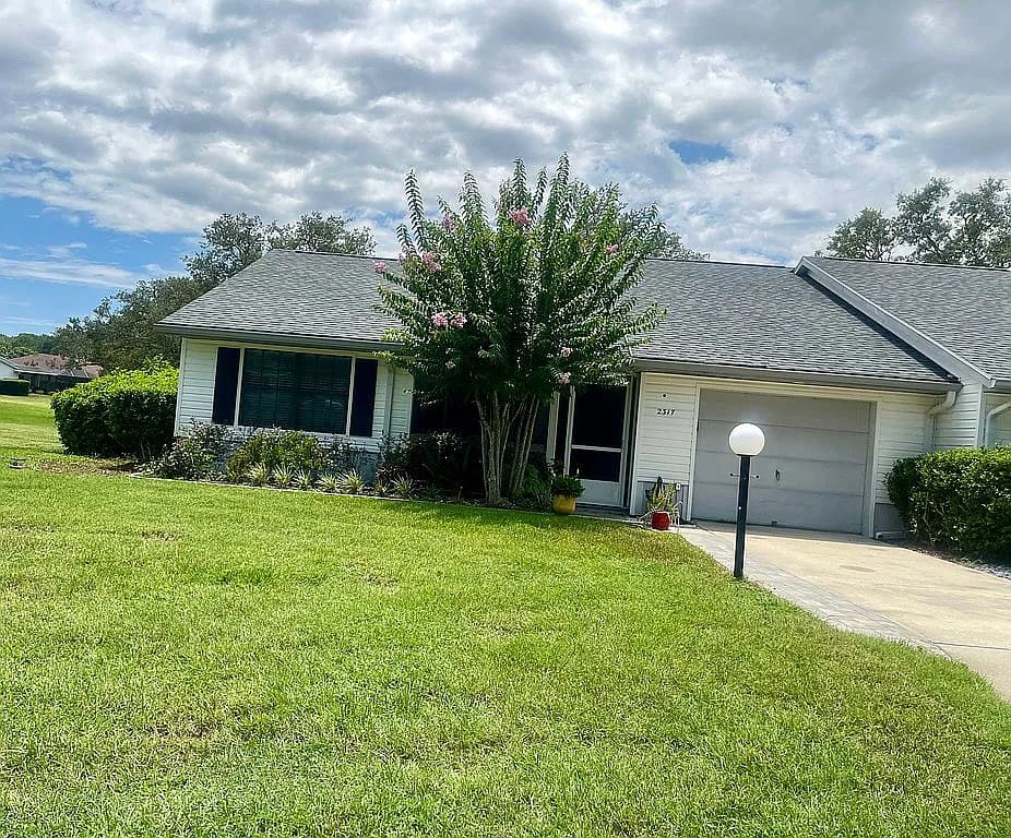 2317 N Sarasota Point — exterior photo