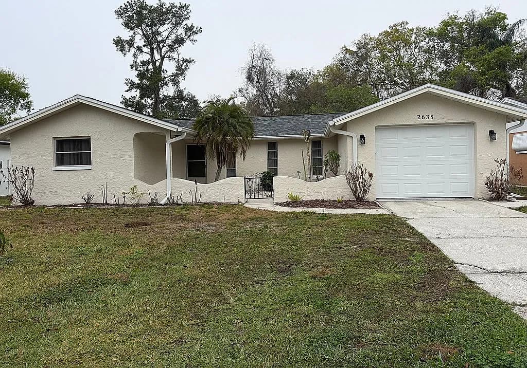 2635 Flintwood Dr — exterior photo