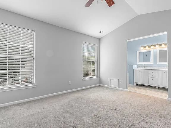 2609 Hartley St — exterior photo