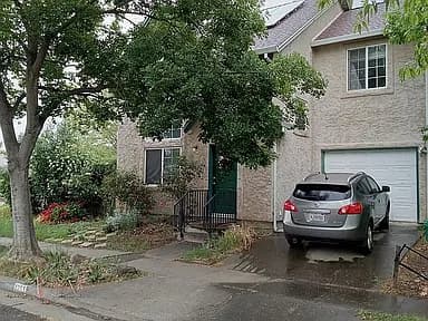 1955 Zachary Ct — exterior photo