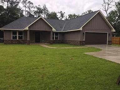 4986 Guernsey Rd — exterior photo