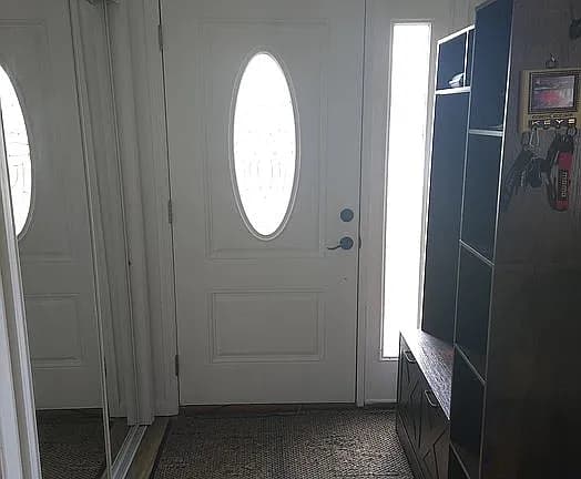 2 Sycamore Ln — exterior photo