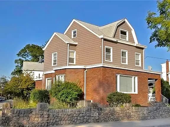 190 Totowa Rd — exterior photo