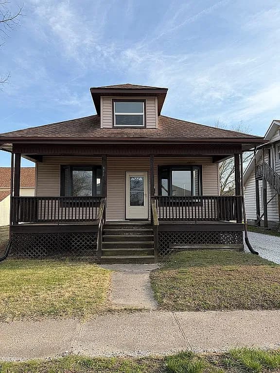 640 E Ferguson Ave — exterior photo