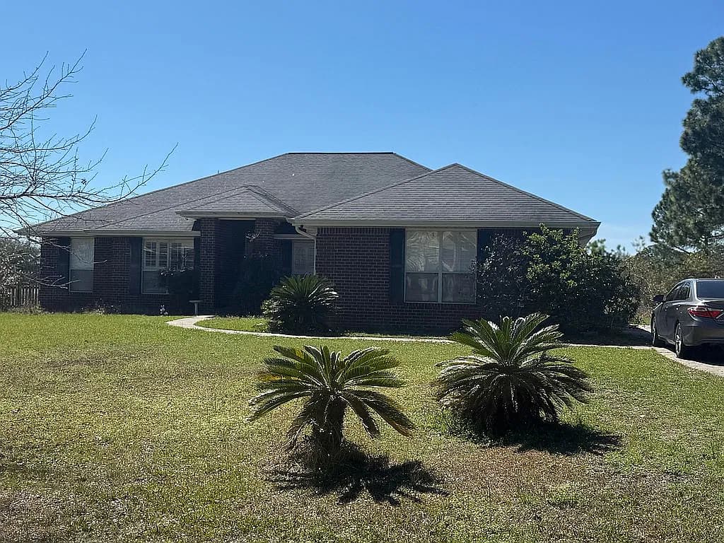 587 East Shipwreck Rd — exterior photo