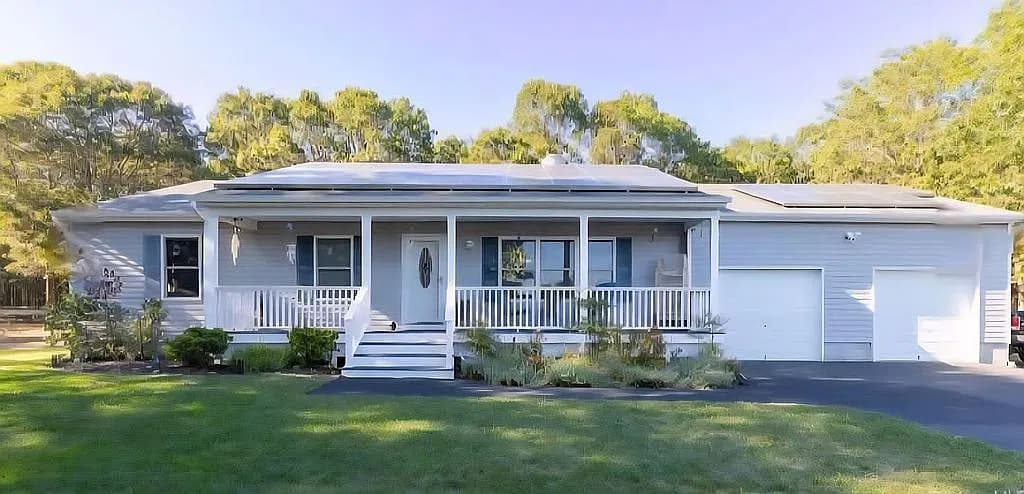 168 Brookfield Ave — exterior photo