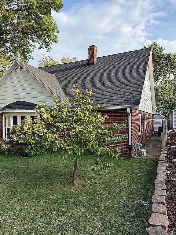 309 Union St — exterior photo