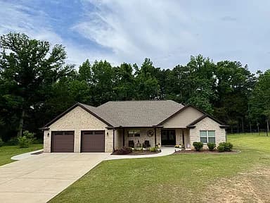 2075 County Road 1145 — exterior photo